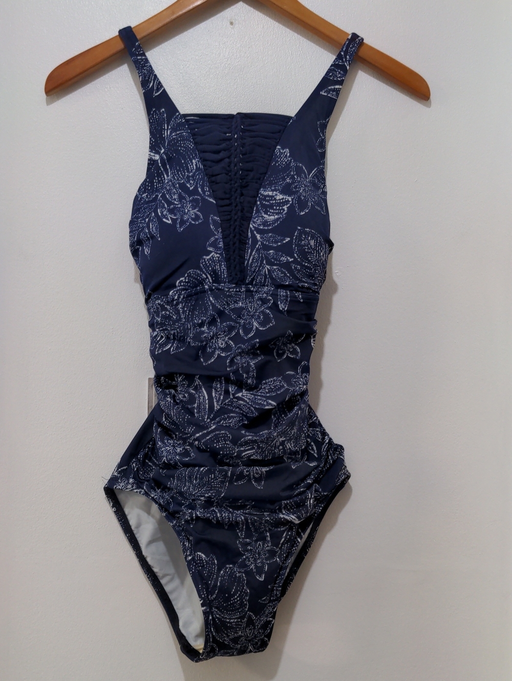 NWT Dream Suit Bathing Suit